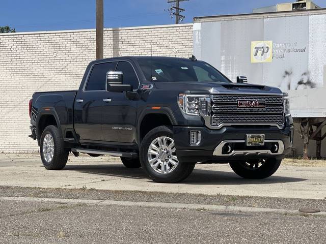 2022 GMC Sierra 2500HD Denali 4WD photo