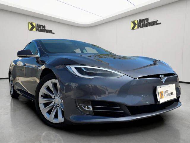 2019 Tesla Model S Long Range AWD photo