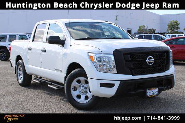 2021 Nissan Titan S RWD photo