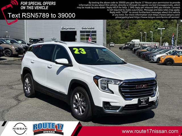 2023 GMC Terrain SLT FWD photo