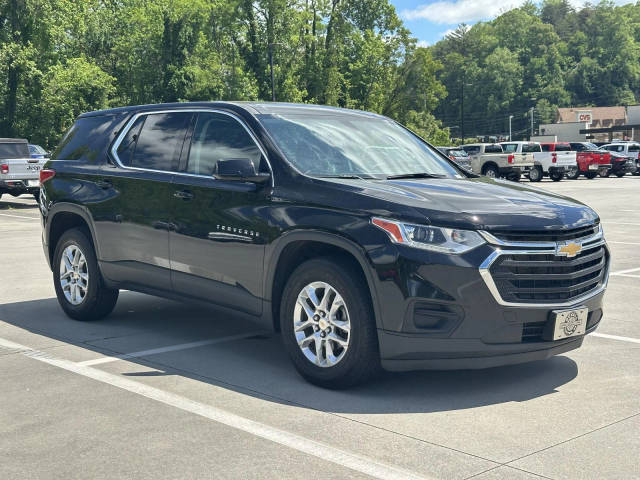 2020 Chevrolet Traverse LS AWD photo
