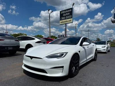2022 Tesla Model S Plaid AWD photo