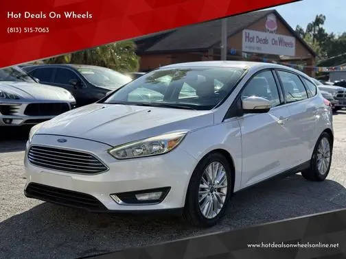 2015 Ford Focus Titanium FWD photo