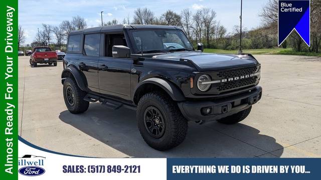 2023 Ford Bronco 4 Door Wildtrak 4WD photo
