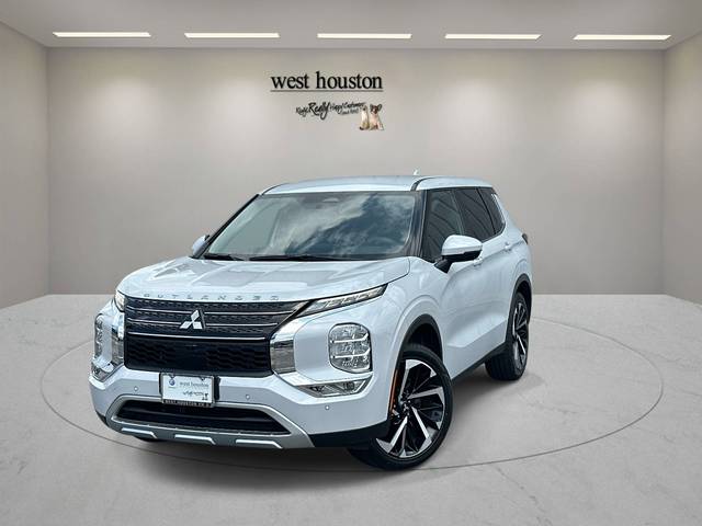2022 Mitsubishi Outlander SE FWD photo