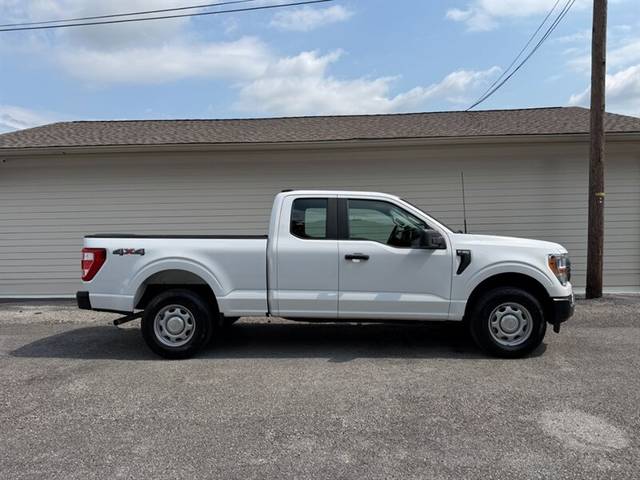 2022 Ford F-150 XL 4WD photo