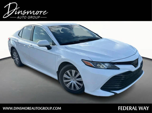 2019 Toyota Camry  FWD photo