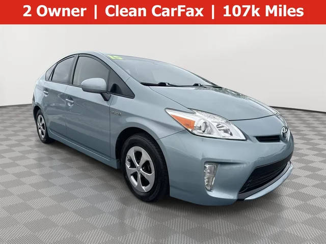 2015 Toyota Prius Three FWD photo