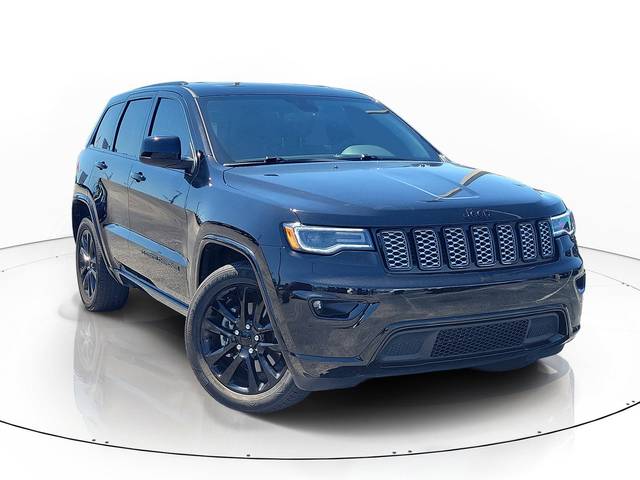 2022 Jeep Grand Cherokee Laredo X RWD photo