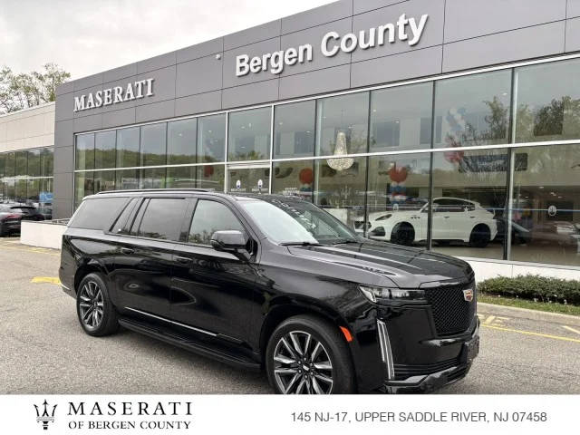 2023 Cadillac Escalade ESV 4WD Sport Platinum 4WD photo