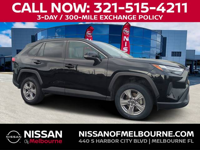 2023 Toyota RAV4 XLE FWD photo