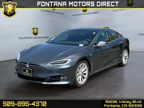 2020 Tesla Model S  AWD photo