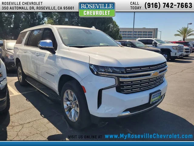 2023 Chevrolet Suburban Premier 4WD photo