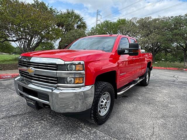 2017 Chevrolet Silverado 2500HD LT 4WD photo