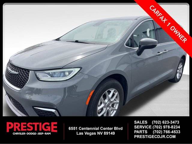 2023 Chrysler Pacifica Minivan Touring L FWD photo