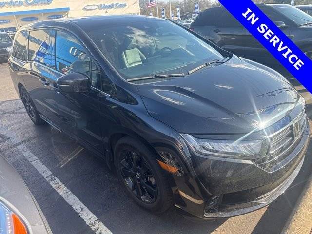 2023 Honda Odyssey Sport FWD photo