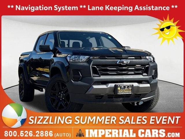 2023 Chevrolet Colorado 4WD Trail Boss 4WD photo