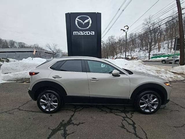 2023 Mazda CX-30 2.5 S Preferred Package AWD photo