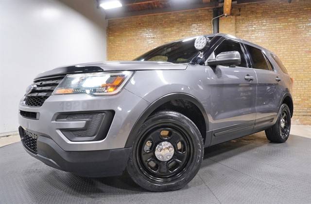 2018 Ford Explorer  AWD photo