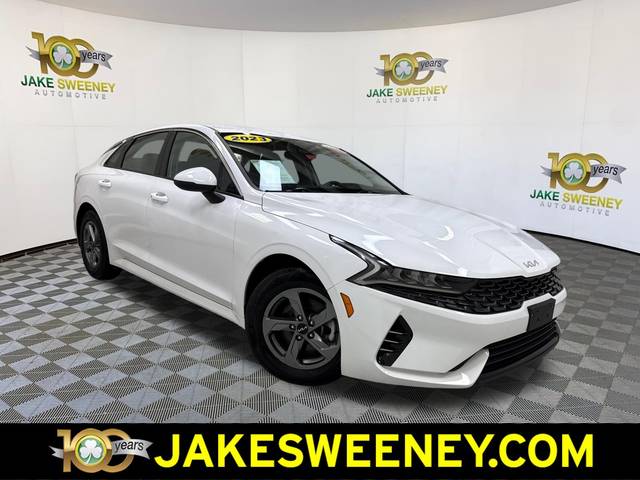 2023 Kia K5 LXS FWD photo