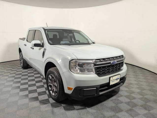 2023 Ford Maverick XLT FWD photo