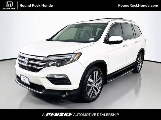 2016 Honda Pilot Touring AWD photo
