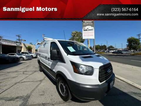 2017 Ford Transit Van RWD photo