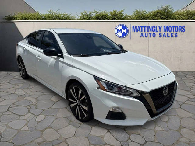 2022 Nissan Altima 2.5 SR FWD photo