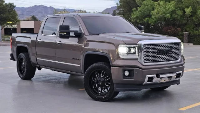 2015 GMC Sierra 1500 Denali 4WD photo