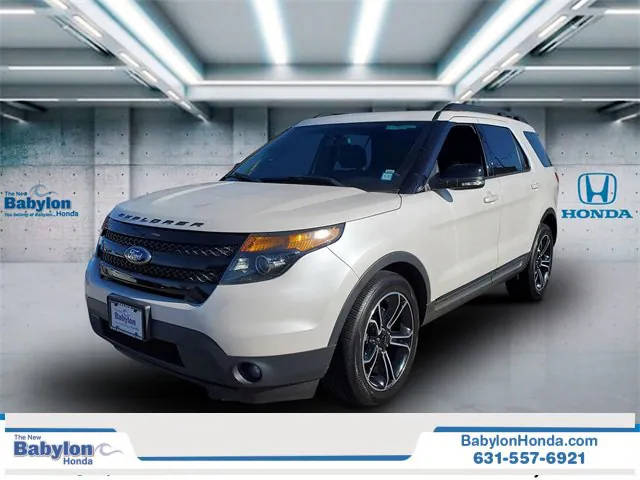 2015 Ford Explorer Sport 4WD photo