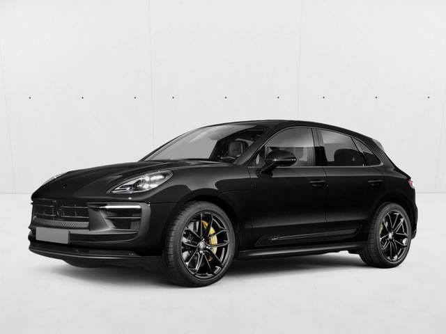 2022 Porsche Macan  AWD photo