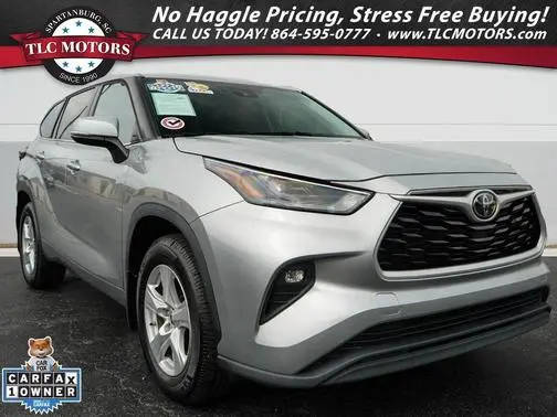 2023 Toyota Highlander LE AWD photo