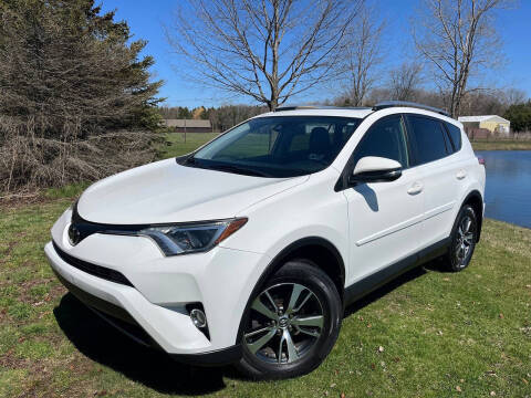 2018 Toyota RAV4 XLE AWD photo