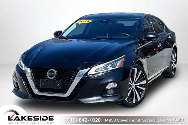 2019 Nissan Altima 2.5 Platinum AWD photo