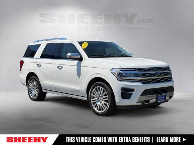 2023 Ford Expedition Platinum 4WD photo