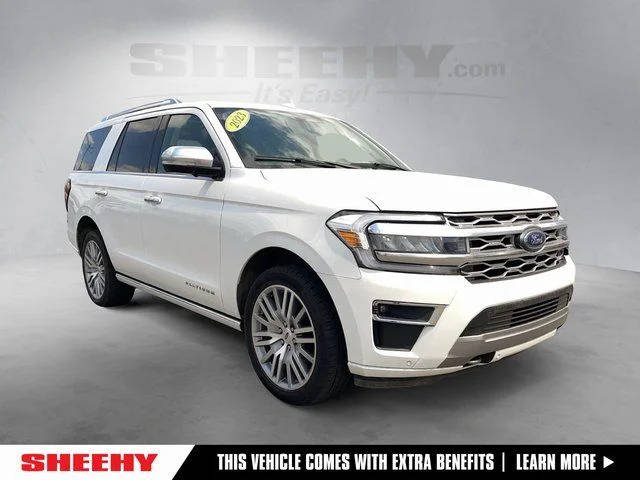2023 Ford Expedition Platinum 4WD photo