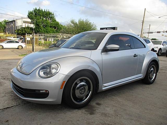 2015 Volkswagen Beetle 1.8T FWD photo