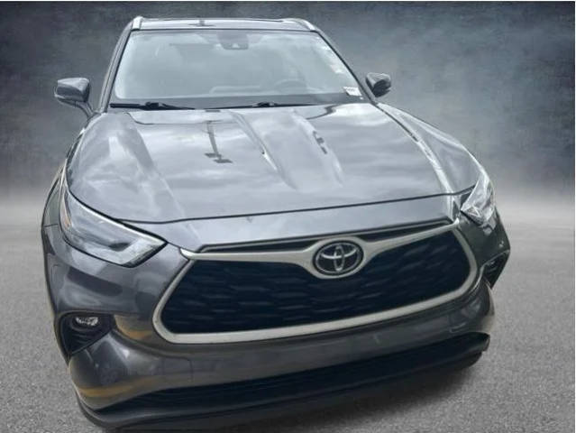 2023 Toyota Highlander L FWD photo