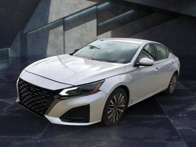2023 Nissan Altima 2.5 SV FWD photo