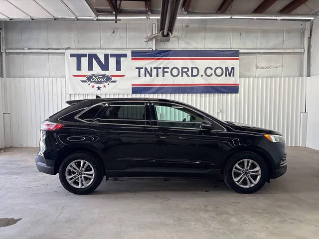 2019 Ford Edge SEL FWD photo