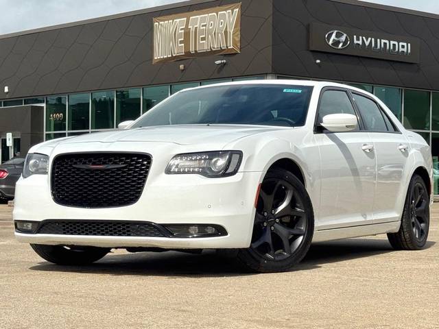 2023 Chrysler 300 300S RWD photo