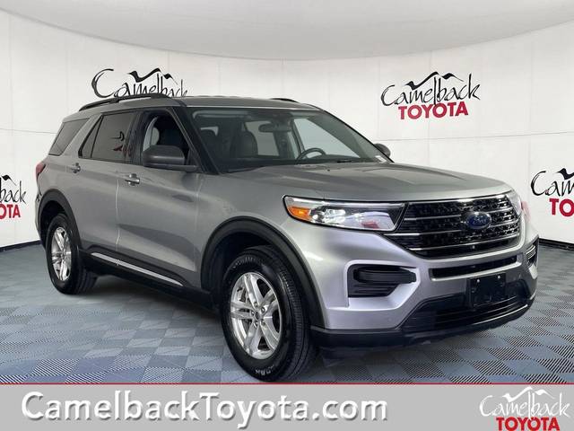 2023 Ford Explorer XLT 4WD photo