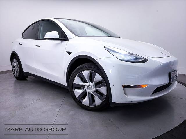 2023 Tesla Model Y Long Range AWD photo