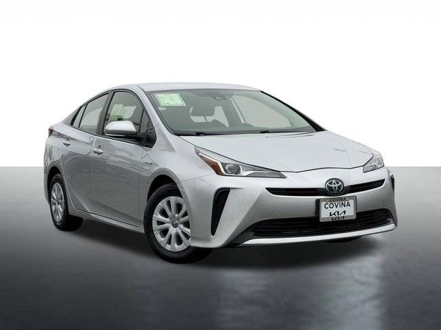 2022 Toyota Prius L Eco FWD photo