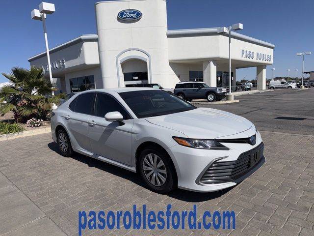 2023 Toyota Camry Hybrid LE FWD photo