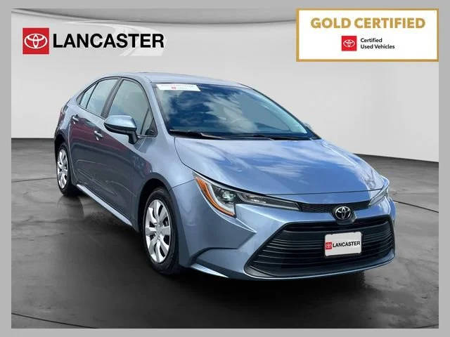 2023 Toyota Corolla LE FWD photo