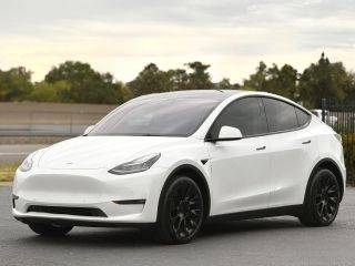 2021 Tesla Model Y Long Range AWD photo