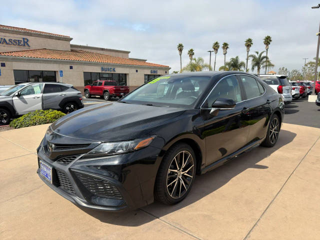 2023 Toyota Camry SE FWD photo