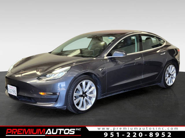 2018 Tesla Model 3 Mid Range Battery RWD photo