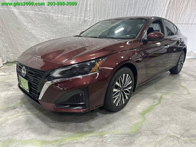 2023 Nissan Altima 2.5 SV AWD photo